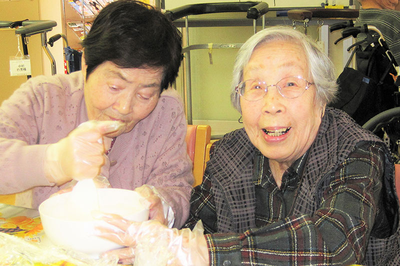 毎月の定例行事が好評です